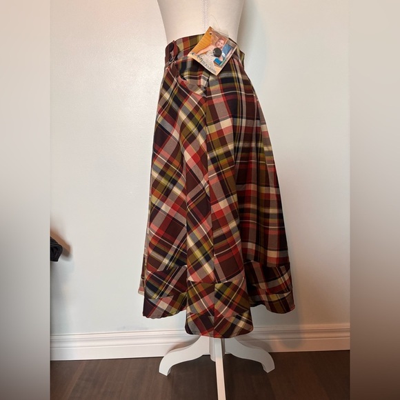 Miss Candyfloss Plaid Swing Skirt - Picture 2 of 13